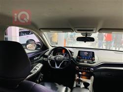 نيسان ألتيما